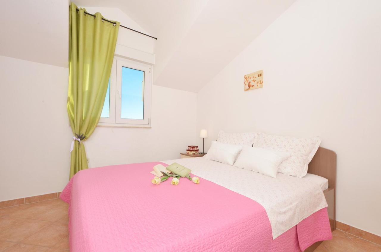 Apartmani Basic Rogoznica Rogoznica  Extérieur photo